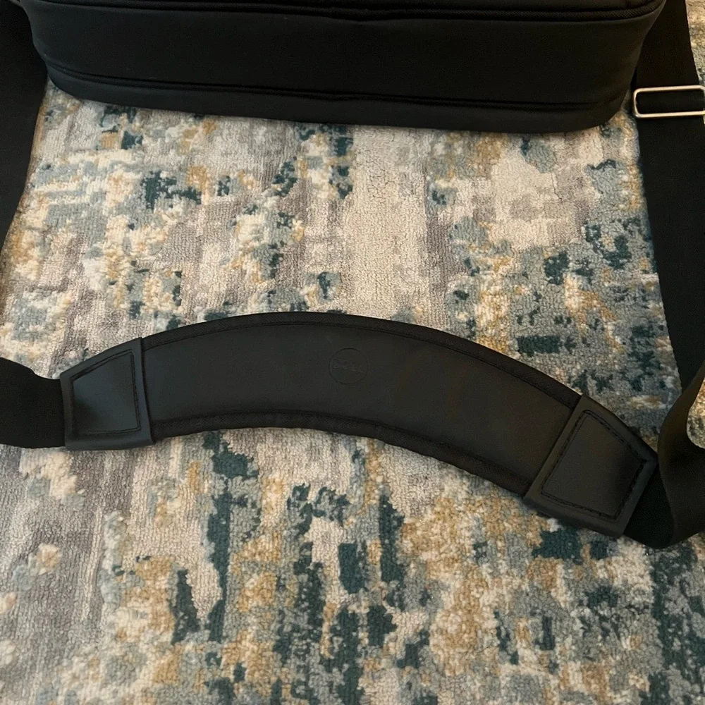 Dell Black Messenger Laptop Bag